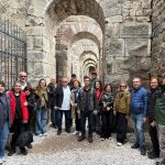 Bursa'dan gelen bir grup akademisyen ve iş insanı Bergama Miras Alanlarını Ziyaret Etti